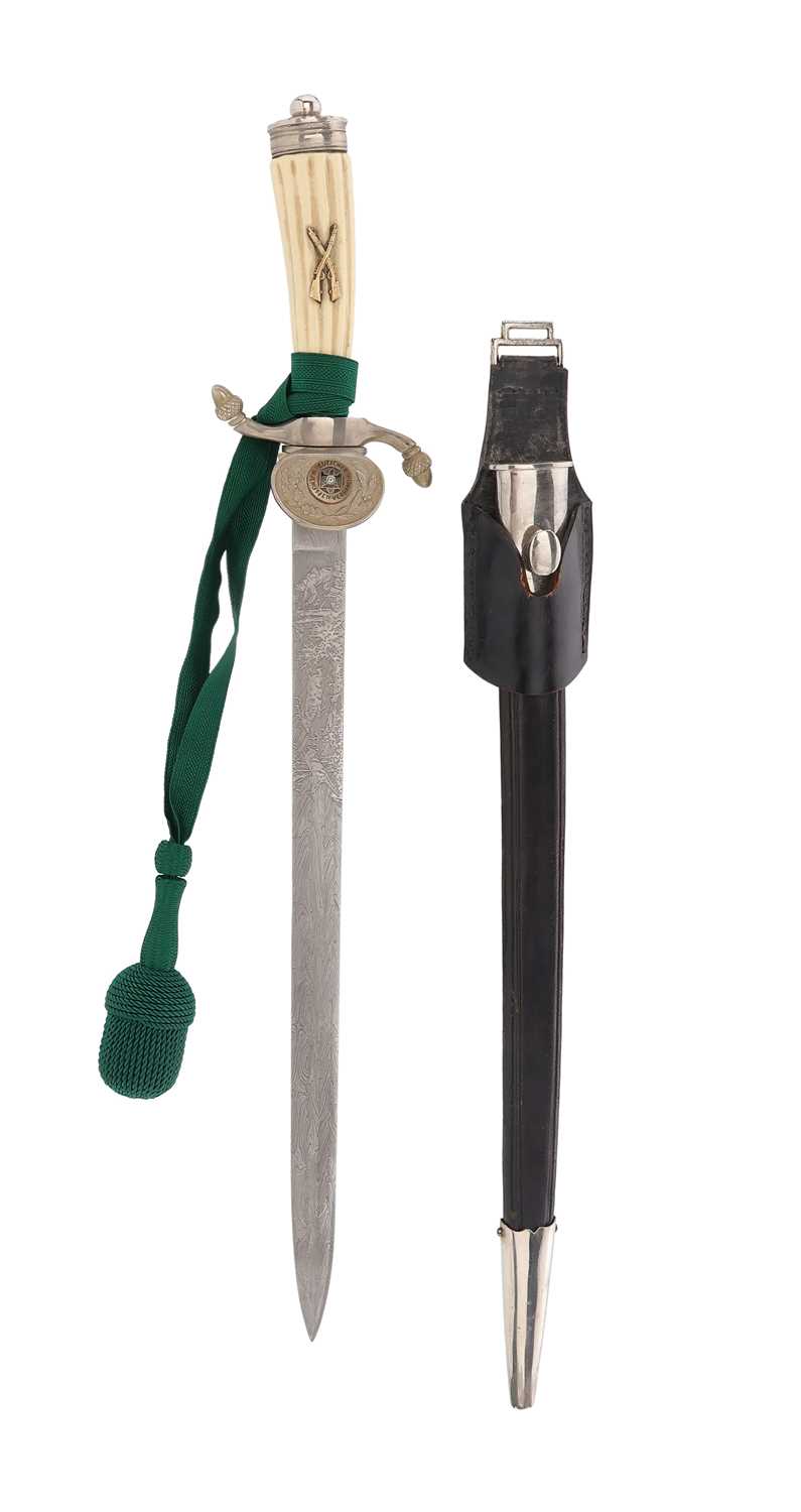 Lot 123 - A HUNTING HANGER OF THE GERMAN SHOOTING ASSOCIATION