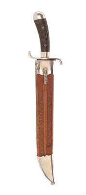 Lot 83 - GERMAN BOWIE KNIFE WITH GUTTA PERCHA GRIP, CA. 1890/1900