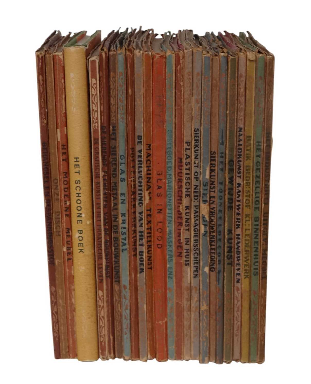 Lot 31 - De Toegepaste Kunsten in Nederland - Complete set 1923 - 1932