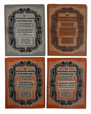 Lot 31 - De Toegepaste Kunsten in Nederland - Complete set 1923 - 1932