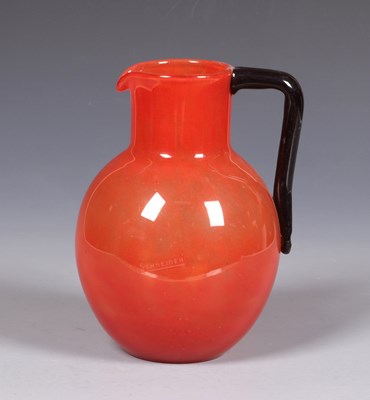 Lot 511 - Charles Schneider (1881–1953), glazen oranje tango schenkkan.