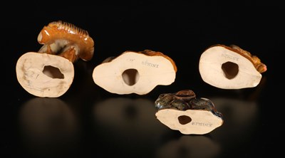 Lot 31 - Vier kleine dier- en figuurbeeldjes, De Sphinx Maastricht