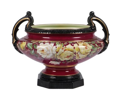 Lot 38 - Grote cachepot met rozen, Société Céramique