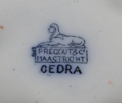 Lot 70 - Vijfdelig lampetstel, decor ‘Cedra’, Petrus Regout