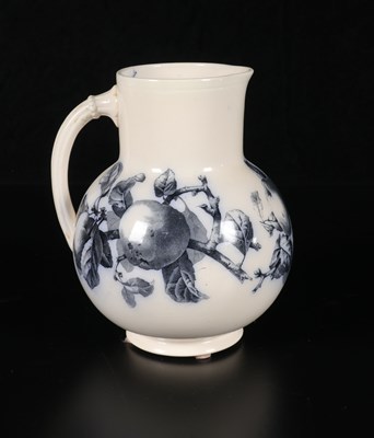 Lot 75 - Vierdelig lampetstel, decor ‘Appel’, Société Céramique