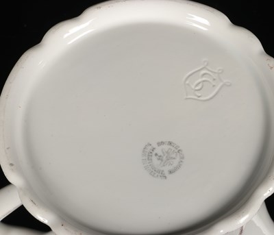 Lot 94 - 28-delig servies, model ‘Esthetic’, Société Céramique