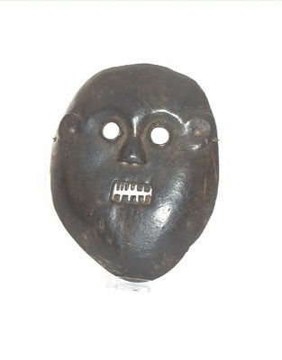 Lot 3175 - Indonesië, houten masker