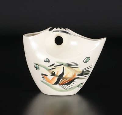 Lot 581 - Vaas met visdecor, Wim Visser, De Sphinx.