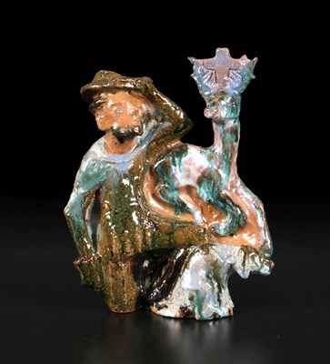 Lot 637 - Keramisch beeld van man en hert, Rob Stultiens.