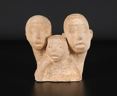 Lot 619 - Groep van drie hoofden, Sjef Eijmael.