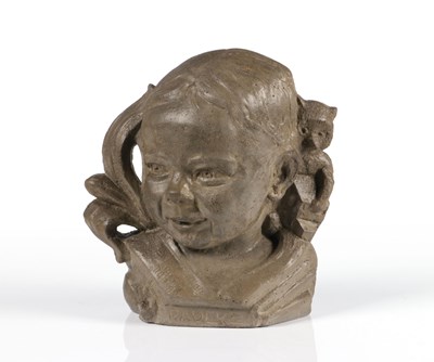 Lot 608 - Kinderbuste van ‘Paulke’ met beer - Charles Vos.