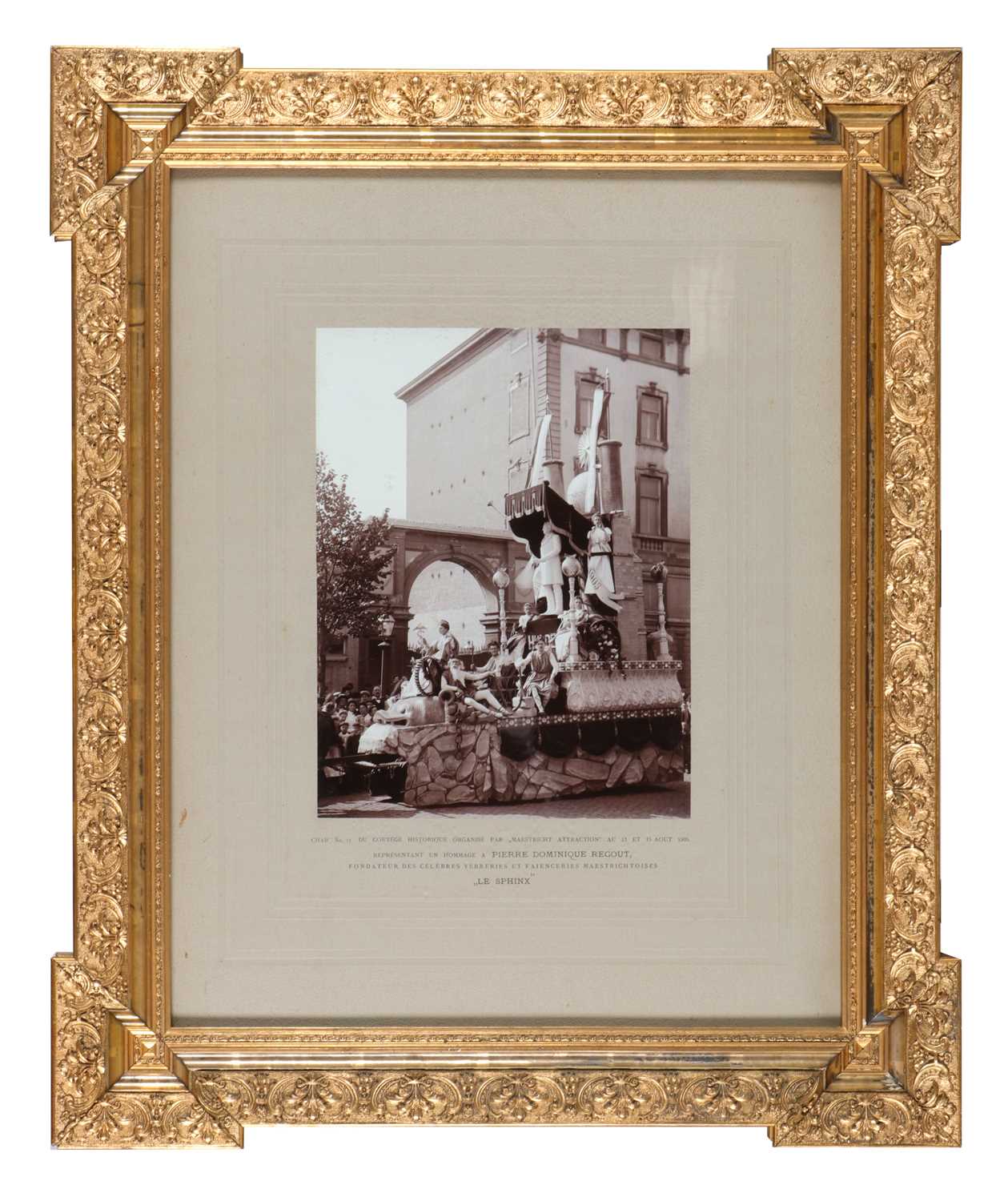 Lot 722 - Cortège historique Maastricht, 1905.