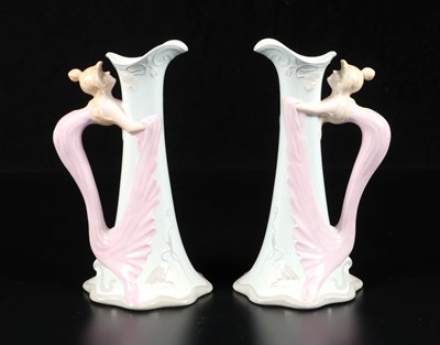 Lot 590 - Twee art nouveau schenkkannen met zeemeerminnen, Société Céramique.