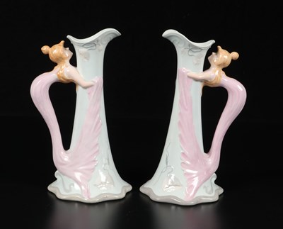 Lot 591 - Twee art nouveau schenkkannen met zeemeerminnen, Société Céramique.