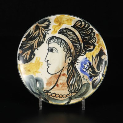 Lot 527 - Schotel met vrouwenportret en bladeren, Charles Eyck.