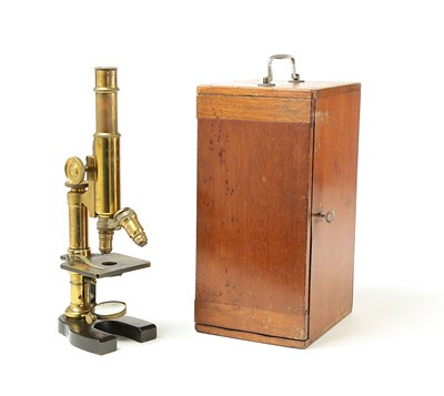 Lot 108 - A French Compound Monocular Microscope, by Nachet & Fils (1853-1967)