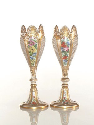 Lot 1783 - Duitsland, twee veelkleurige Biedermeier glazen
