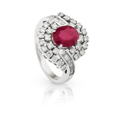 Lot 96 - White Gold Ruby and Diamond ‘Ballerina Cocktail’ Ring