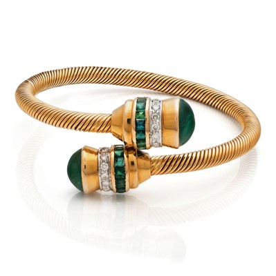 Lot 146 - Gold Bracelet with Emerald and Diamonds