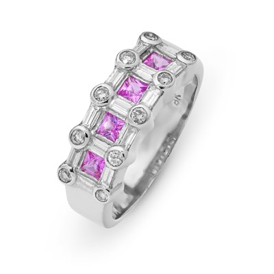 Lot 419 - White Gold Ring with Pink Sapphire and Diamonds