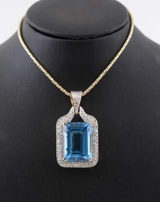 Lot 189 - Gold Pendant with large Topaz and Diamonds on Gold Necklace