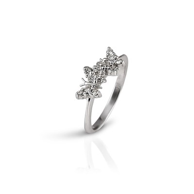 Lot 311 - White Gold Ring with Diamonds