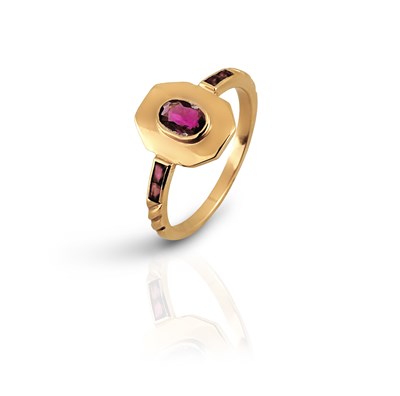 Lot 394 - Gold Ring set with Ruby Solitaire