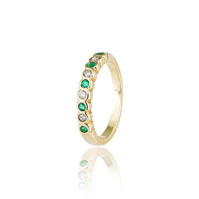 Lot 15 - Eternity Ring set with Emeralds and Diamonds