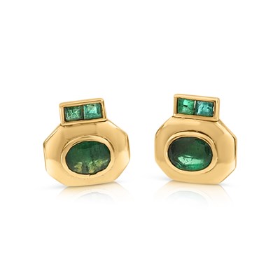 Lot 13 - Pair of 14K Gold Ear Studs set with Emeralds