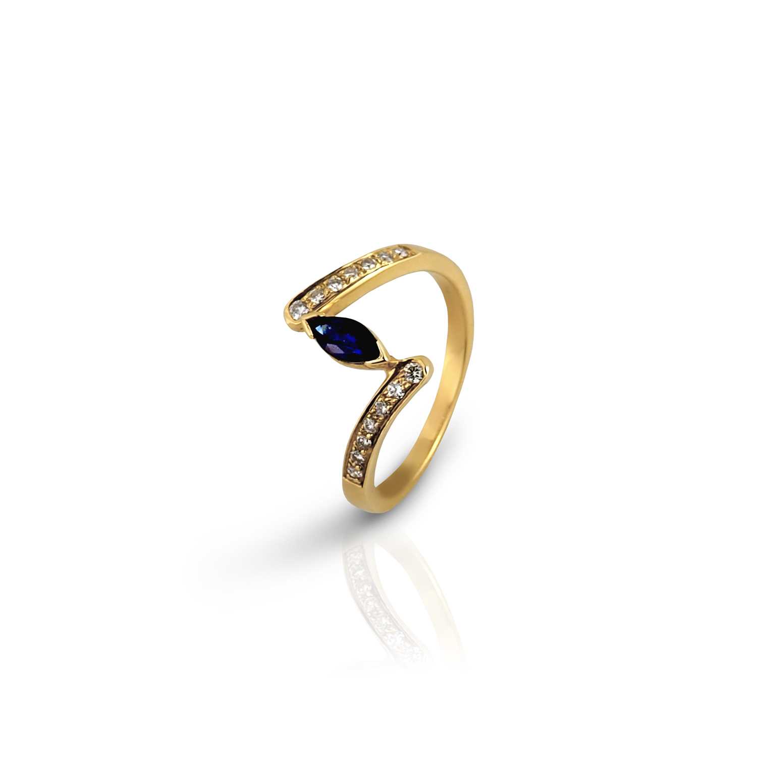 Lot 94 - 18K Gold, Diamond and Sapphire Ring