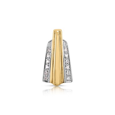 Lot 620 - Gold Pendant set with Diamonds
