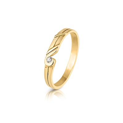 Lot 67 - 18K Gold Ring set with Solitaire Diamond