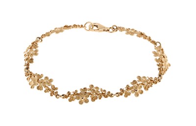 Lot 655 - Gold Floral Bracelet