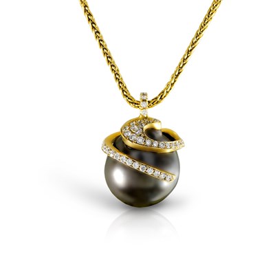 Lot 727 - Gold and Diamond Pendant with Cultured Black Tahiti Pearl on Gold Necklace