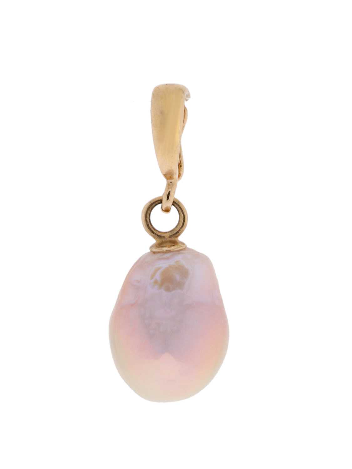 Lot 745 - Gold Pendant with Cultured Solitaire Pearl