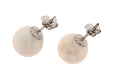 Lot 761 - Pair of Silver Ear Studs with Solitaire Pearl