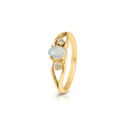 Lot 54 - 14K Gold, Diamond and Opal Ring