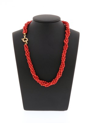 Lot 820 - 4-Strand Red Coral necklace with Gold Lock