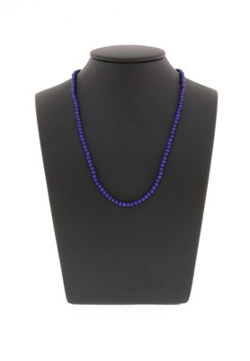 Lot 862 - 1-Strand Lapis Lazuli Necklace with Silver Lock