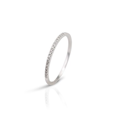 Lot 863 - White Gold Eternity Ring set with Diamonds