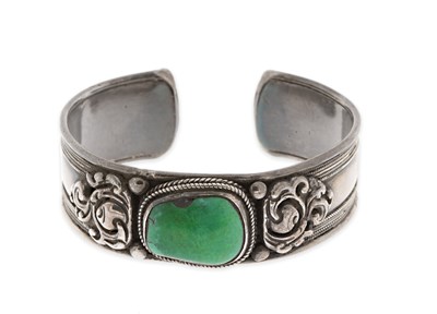 Lot 200 - Tibetan Silver Bracelet set with Turquoise Bead