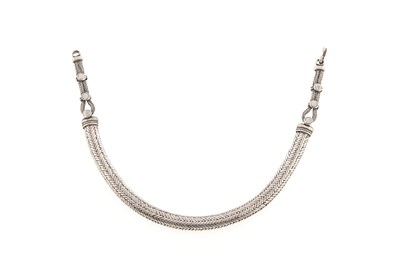 Lot 207 - West Indian Silver Woven "Loop-in-Loop" Necklace