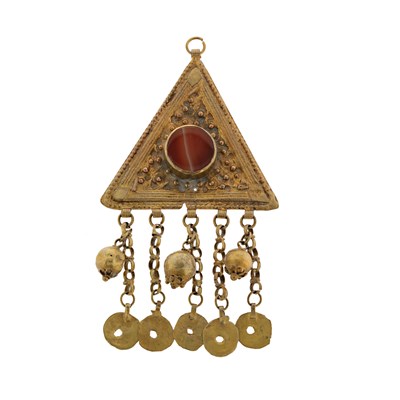 Lot 145 - A Fire-Gilded Silver and Carnelian Triangular Pendant