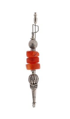 Lot 251 - Tibetan Style Silver and Agate Brooch