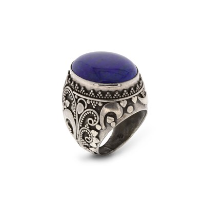 Lot 175 - Afghan Silver and Lapis Lazuli Ring