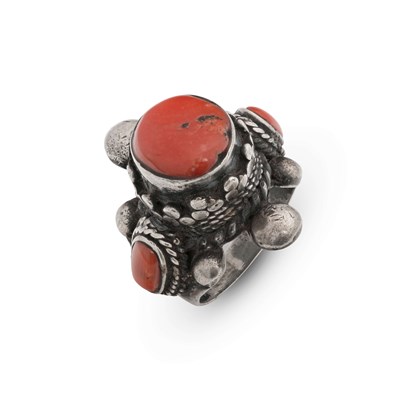 Lot 241 - Tibetan Silver and Coral Bead Ring