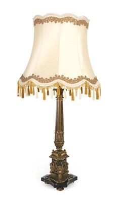 Lot 127 - Tafelschemerlamp in 'Directoire'stijl