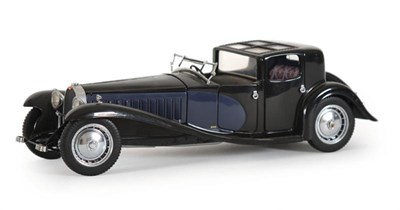 Lot 212 - IJzeren modelauto, merk 'Bugatti'