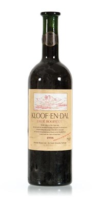 Lot 396 - 3 flessen 'Kloof-En-Dal', 1998