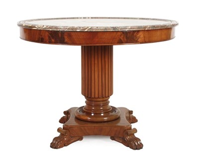 Lot 502 - Mahoniehouten Empire tafel, Nederland, rond 1800